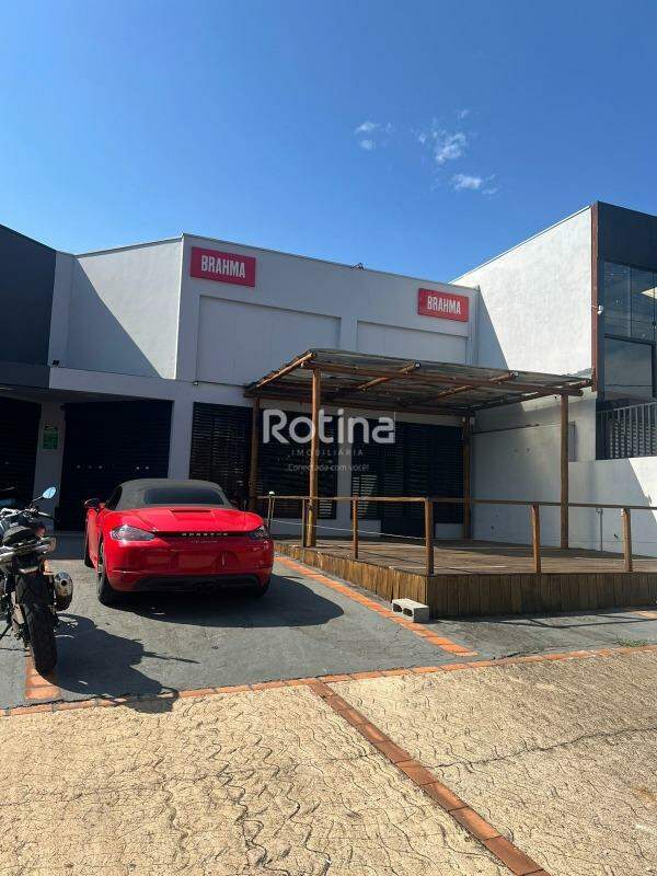 Loja para alugar, em Uberlândia no bairro Granada no valor de R$ 6.500,00 - Rotina Imobiliária: 