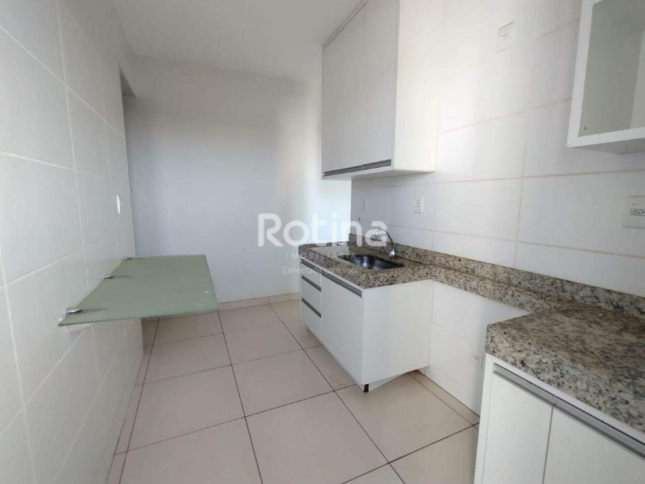 Apartamento para alugar, 2 quartos em Uberlândia no bairro Segismundo Pereira no valor de R$ 1.200,00 - Rotina Imobiliária: 