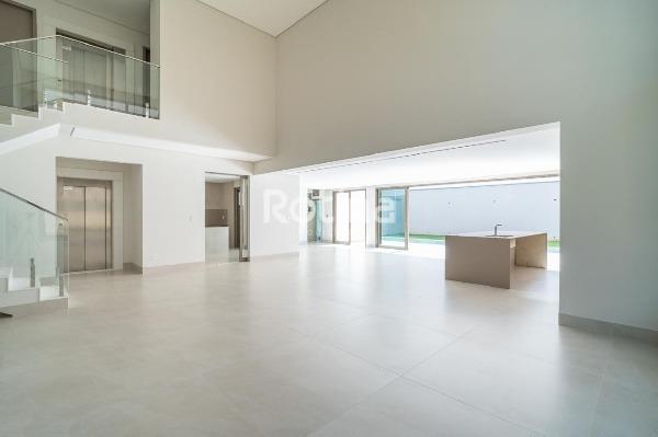 Casa Condomínio Fechado à venda, 4 quartos em Uberlândia no bairro Cond. Reserva do Vale no valor de R$ 7.660.000,00 - Rotina Imobiliária: 