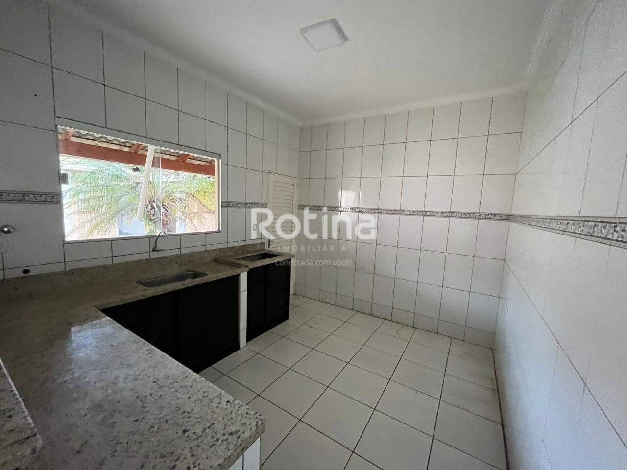 Casa para alugar, 3 quartos em Uberlândia no bairro Tubalina no valor de R$ 6.000,00 - Rotina Imobiliária: 
