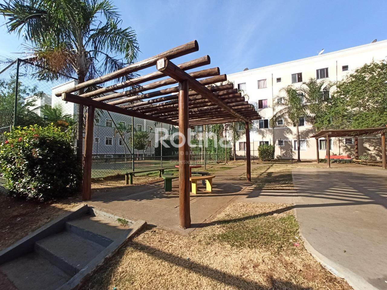 Apartamento para alugar, 2 quartos em Uberlândia no bairro Jaraguá no valor de R$ 1.200,00 - Rotina Imobiliária: 