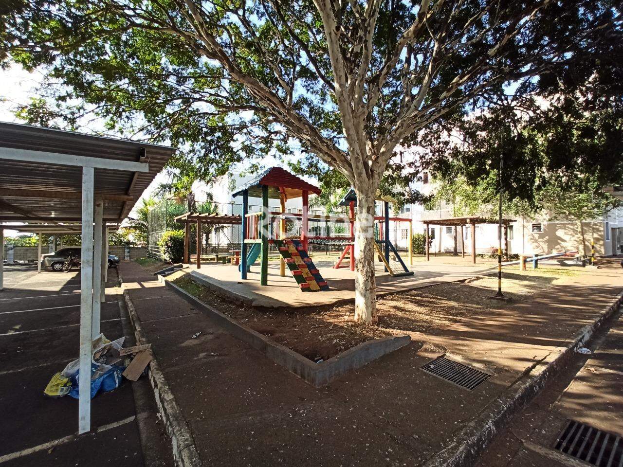 Apartamento para alugar, 2 quartos em Uberlândia no bairro Jaraguá no valor de R$ 1.200,00 - Rotina Imobiliária: 