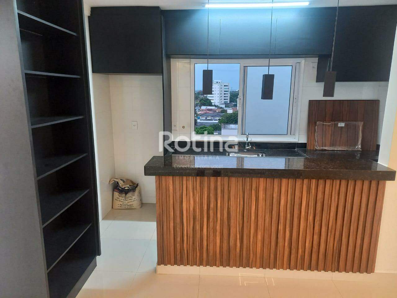 Apartamento para alugar, 3 quartos em Uberlândia no bairro Saraiva no valor de R$ 2.900,00 - Rotina Imobiliária: 