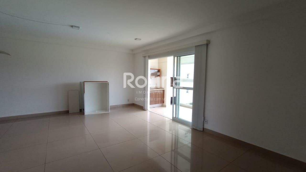 Apartamento para alugar, 3 quartos em Uberlândia no bairro Jardim Karaíba no valor de R$ 5.500,00 - Rotina Imobiliária: 