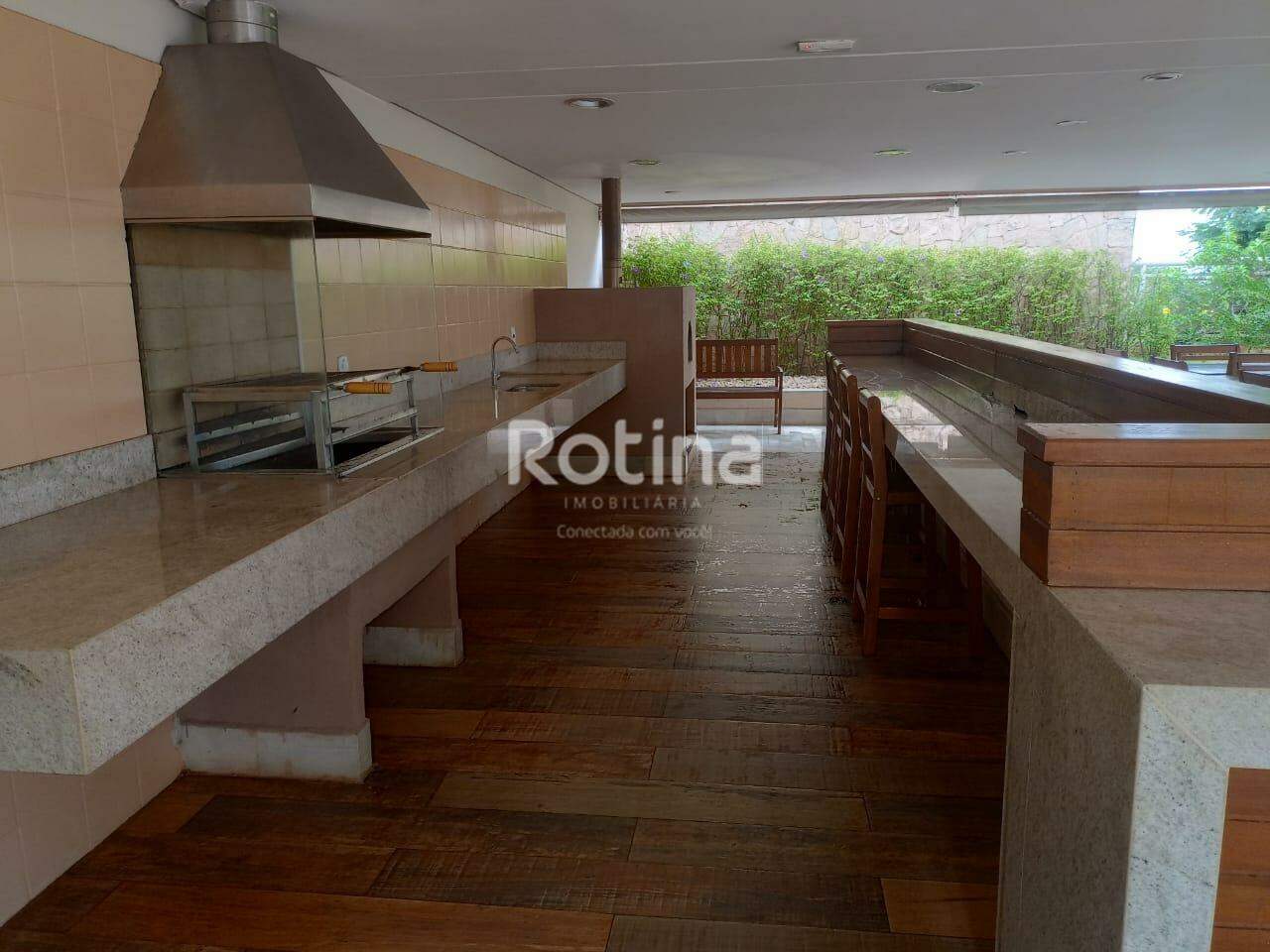 Apartamento para alugar, 3 quartos em Uberlândia no bairro Jardim Karaíba no valor de R$ 5.500,00 - Rotina Imobiliária: 