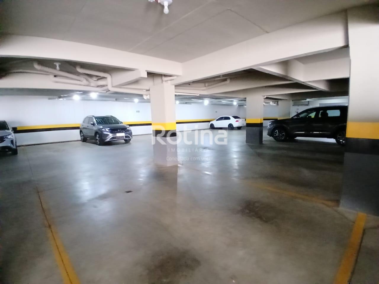 Apartamento para alugar, 2 quartos em Uberlândia no bairro Segismundo Pereira no valor de R$ 1.850,00 - Rotina Imobiliária: 