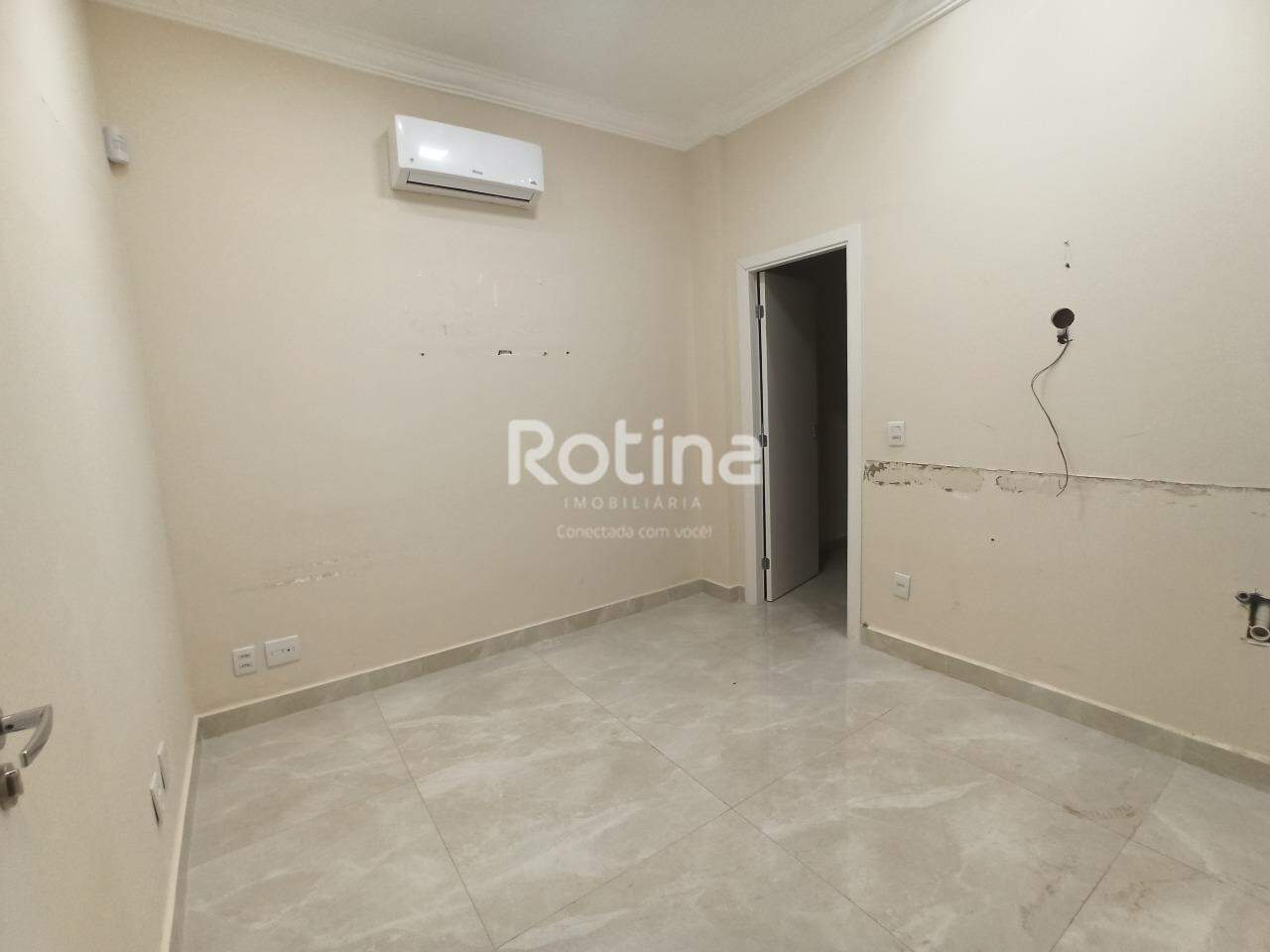 Sala para alugar, em Uberlândia no bairro Centro no valor de R$ 9.500,00 - Rotina Imobiliária: 