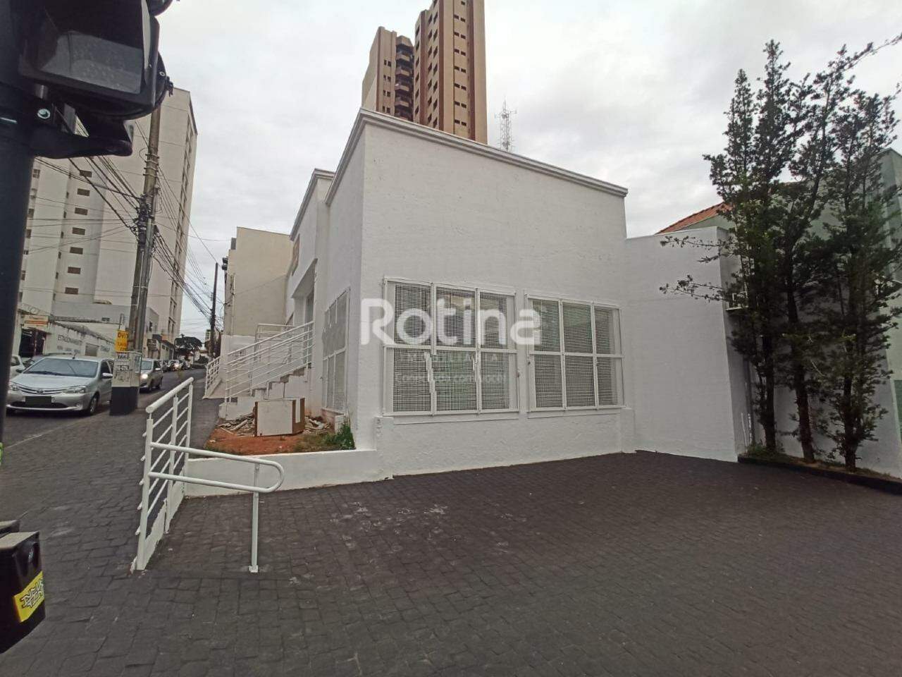 Sala para alugar, em Uberlândia no bairro Centro no valor de R$ 9.500,00 - Rotina Imobiliária: 
