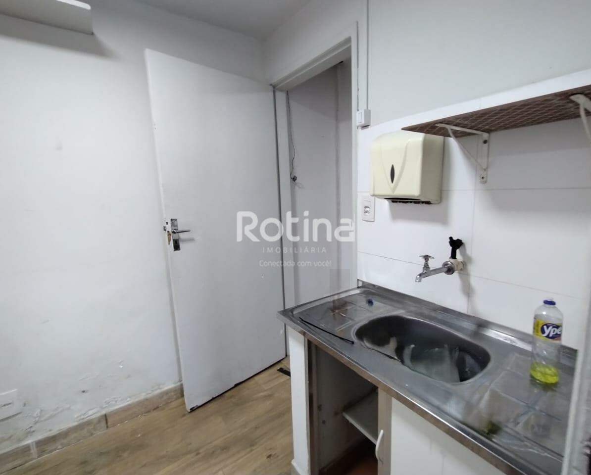 Loja para alugar, em Uberlândia no bairro Centro no valor de R$ 3.800,00 - Rotina Imobiliária: 