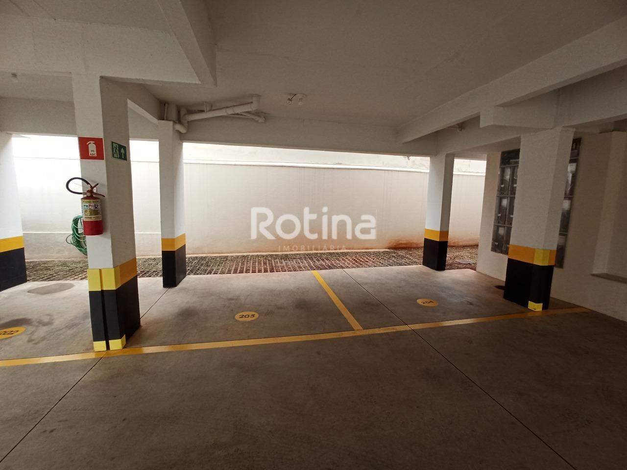 Apartamento para alugar, 2 quartos em Uberlândia no bairro Tubalina no valor de R$ 1.400,00 - Rotina Imobiliária: 