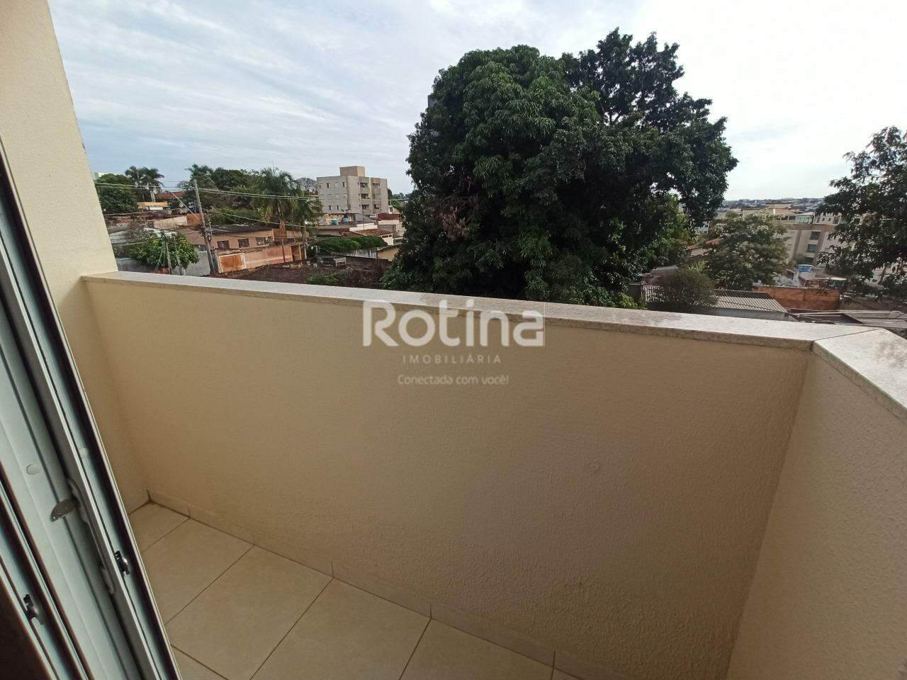 Apartamento para alugar, 2 quartos em Uberlândia no bairro Tubalina no valor de R$ 1.400,00 - Rotina Imobiliária: 