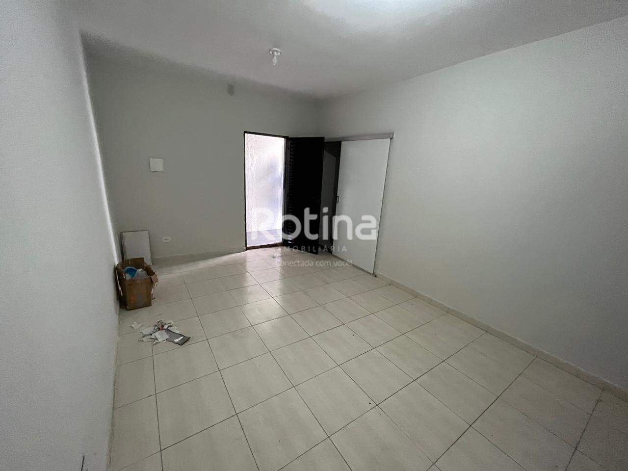 Loja para alugar, em Uberlândia no bairro Shopping Park no valor de R$ 800,00 - Rotina Imobiliária: 