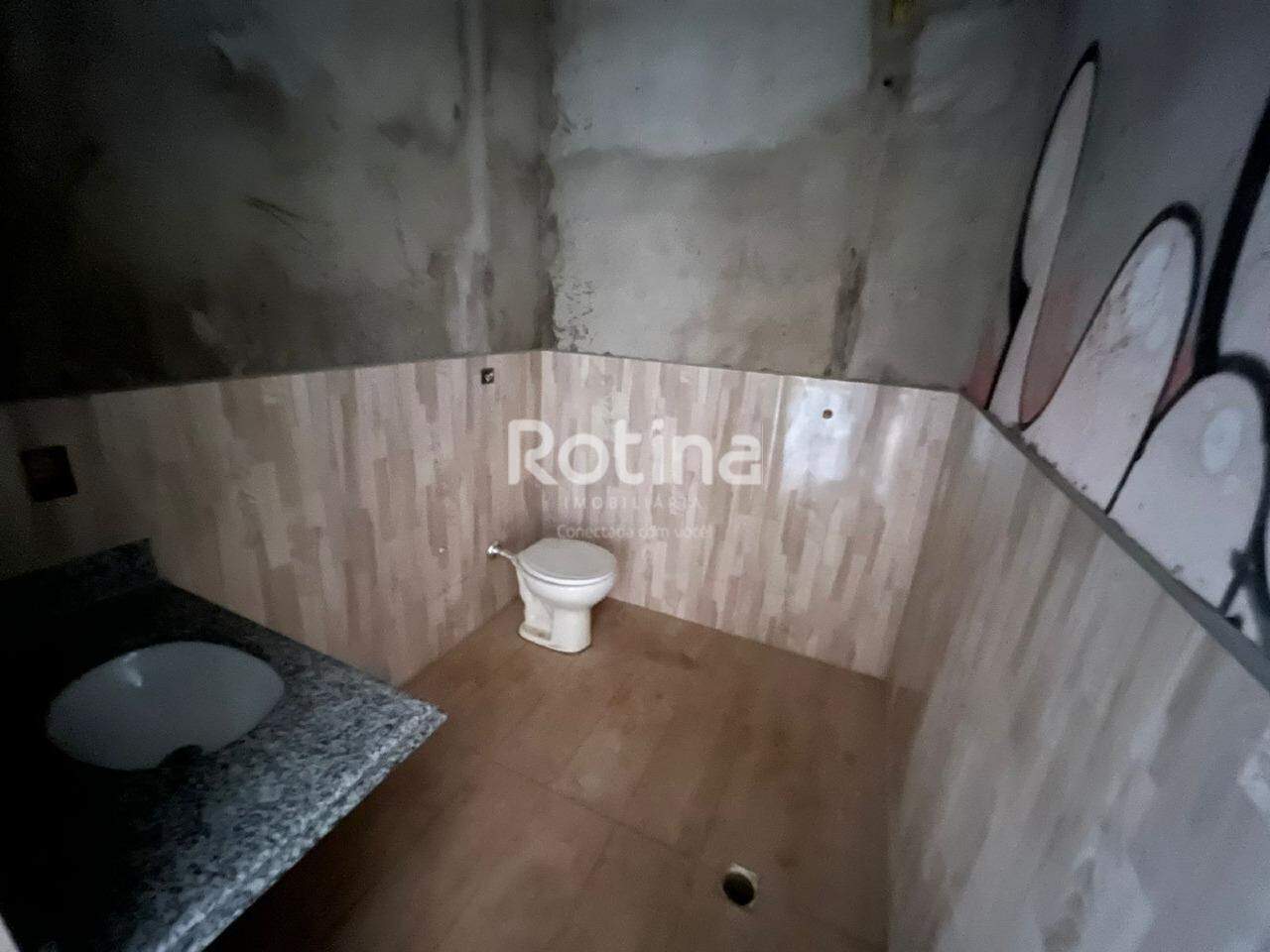 Galpão para alugar, em Uberlândia no bairro Jardim Patrícia no valor de R$ 5.000,00 - Rotina Imobiliária: 