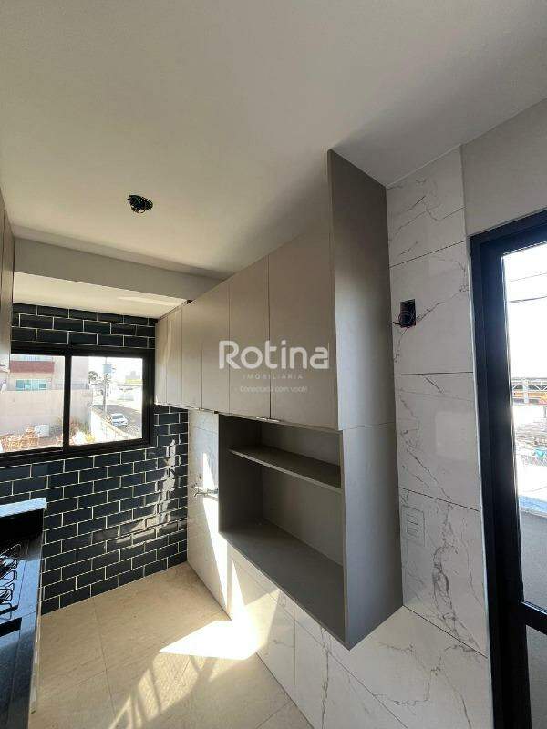 Apartamento à venda, 3 quartos em Uberlândia no bairro Umuarama no valor de R$ 490.000,00 - Rotina Imobiliária: 