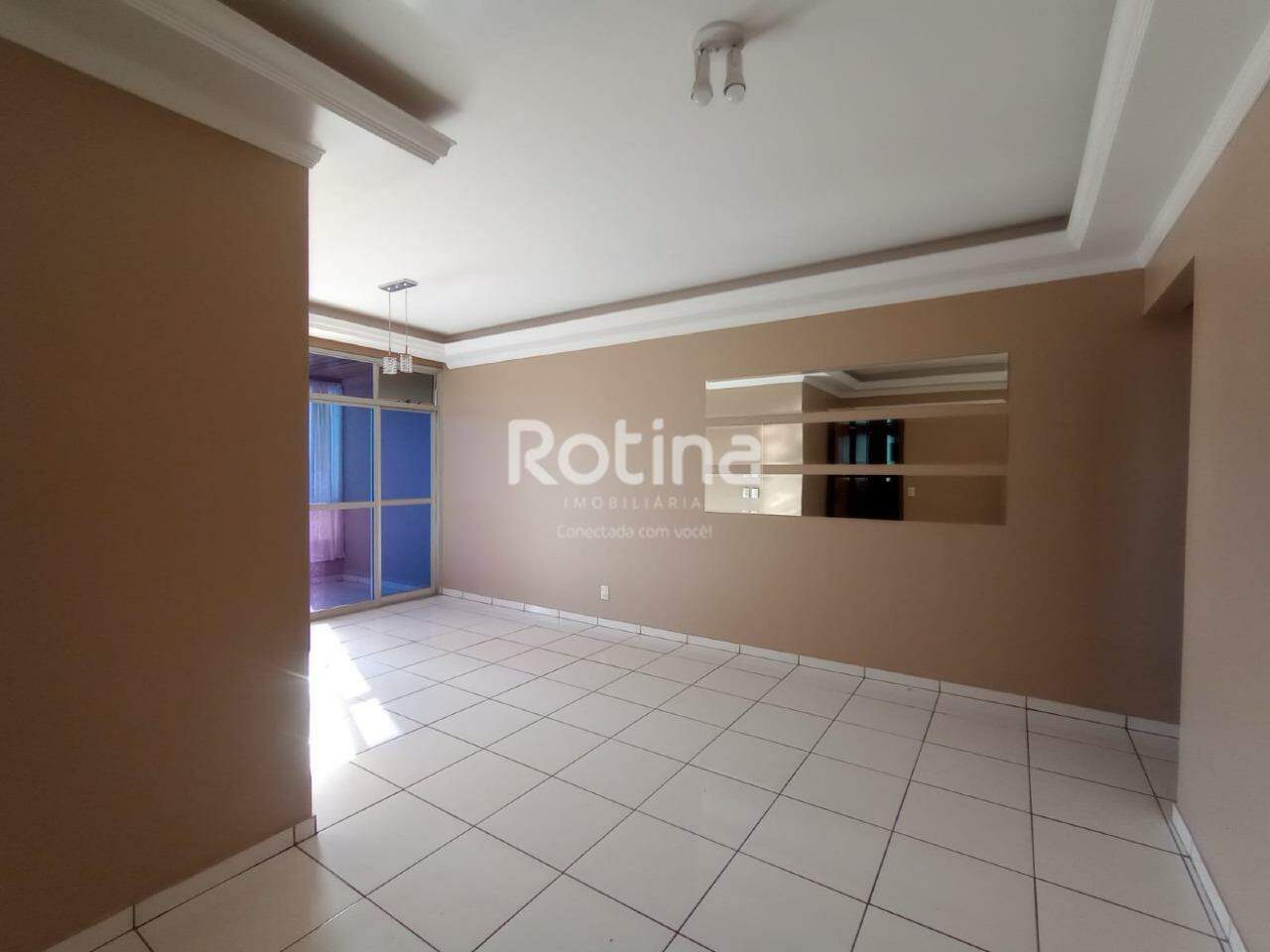 Apartamento para alugar, 3 quartos em Uberlândia no bairro Tabajaras no valor de R$ 2.300,00 - Rotina Imobiliária: 