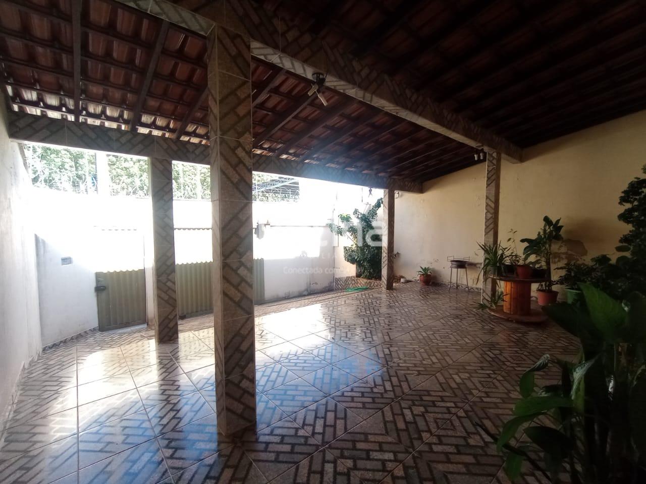 Casa para alugar, 3 quartos em Uberlândia no bairro Jardim Brasília no valor de R$ 1.500,00 - Rotina Imobiliária: 