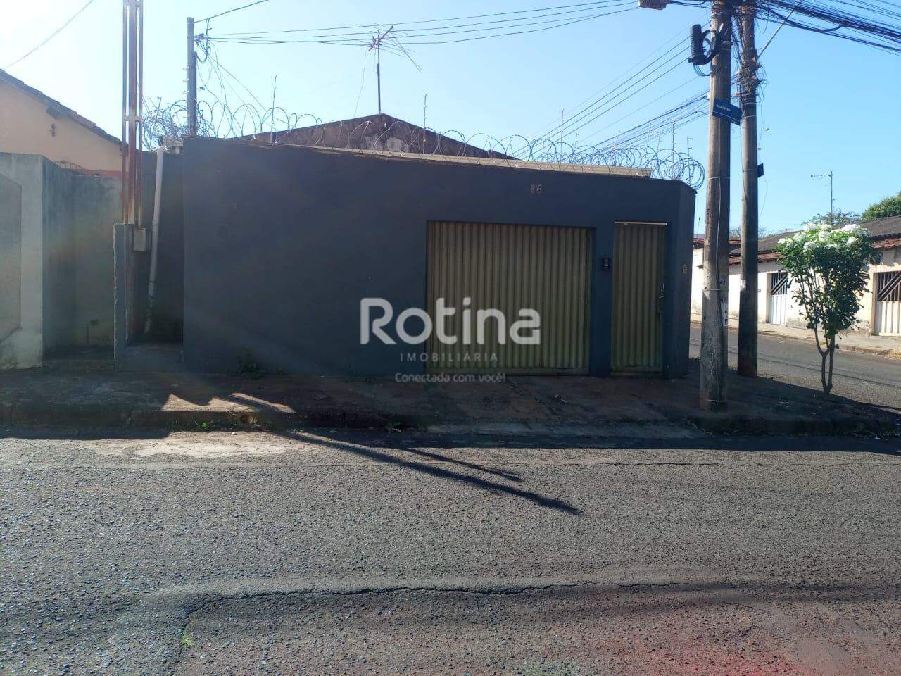 Casa para alugar, 3 quartos em Uberlândia no bairro Jardim Brasília no valor de R$ 1.500,00 - Rotina Imobiliária: 