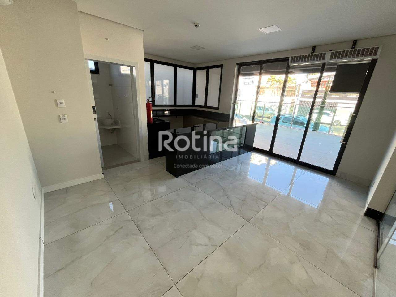 Loja para alugar, em Uberlândia no bairro Nossa Senhora Aparecida no valor de R$ 3.800,00 - Rotina Imobiliária: 