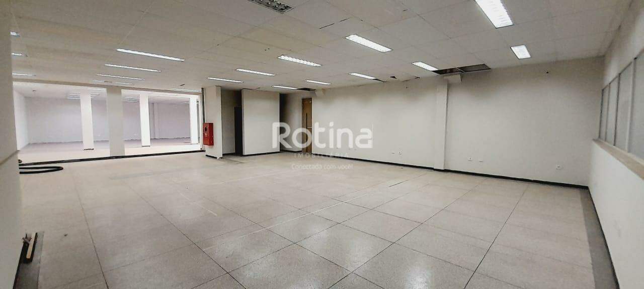 Sala para alugar, em Uberlândia no bairro Brasil no valor de R$ 6.000,00 - Rotina Imobiliária: 