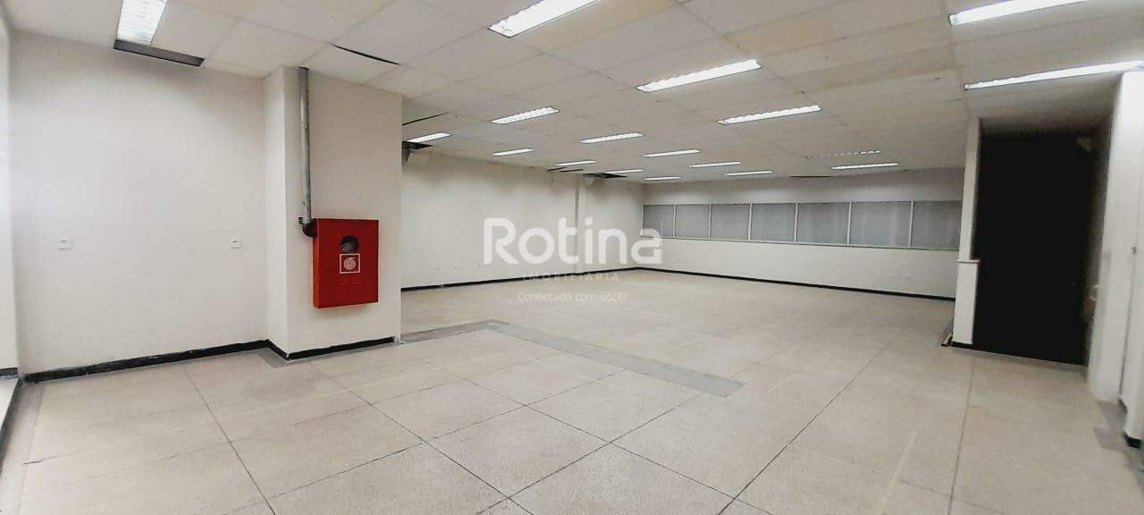 Sala para alugar, em Uberlândia no bairro Brasil no valor de R$ 6.000,00 - Rotina Imobiliária: 