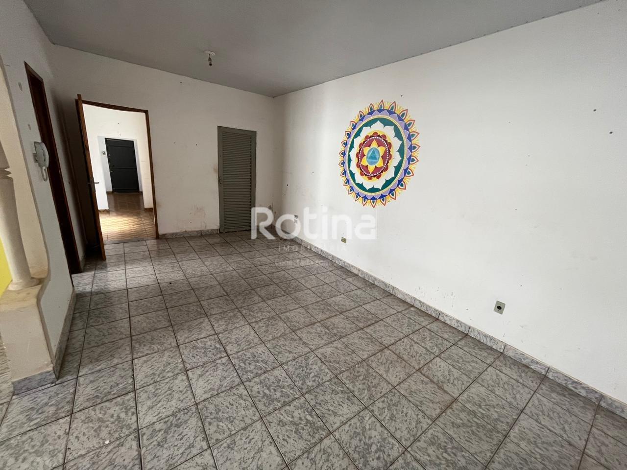 Apartamento para alugar, 2 quartos em Uberlândia no bairro Nossa Senhora Aparecida no valor de R$ 1.200,00 - Rotina Imobiliária: 