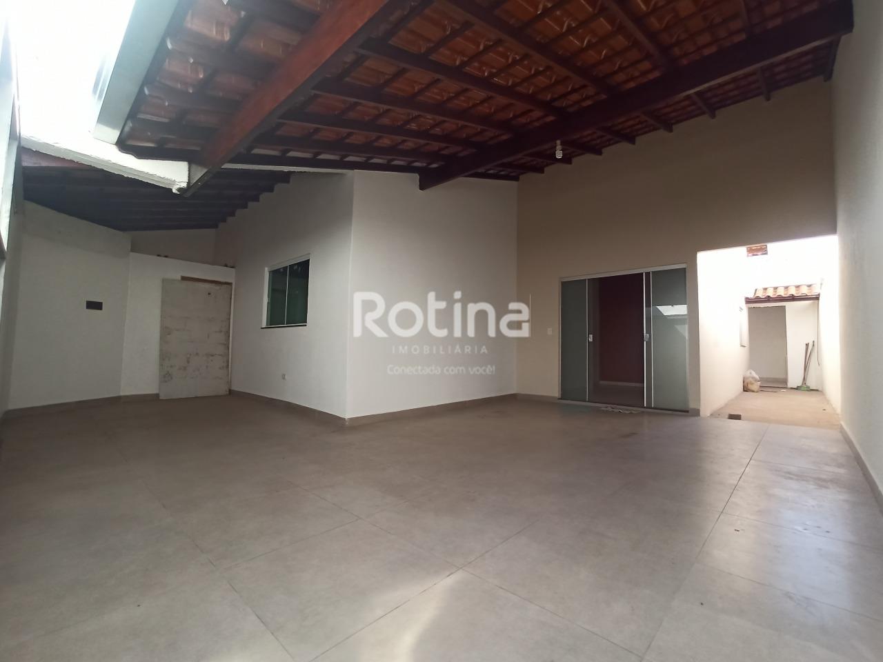 Casa para alugar, 3 quartos em Uberlândia no bairro Jardim Patrícia no valor de R$ 2.000,00 - Rotina Imobiliária: 