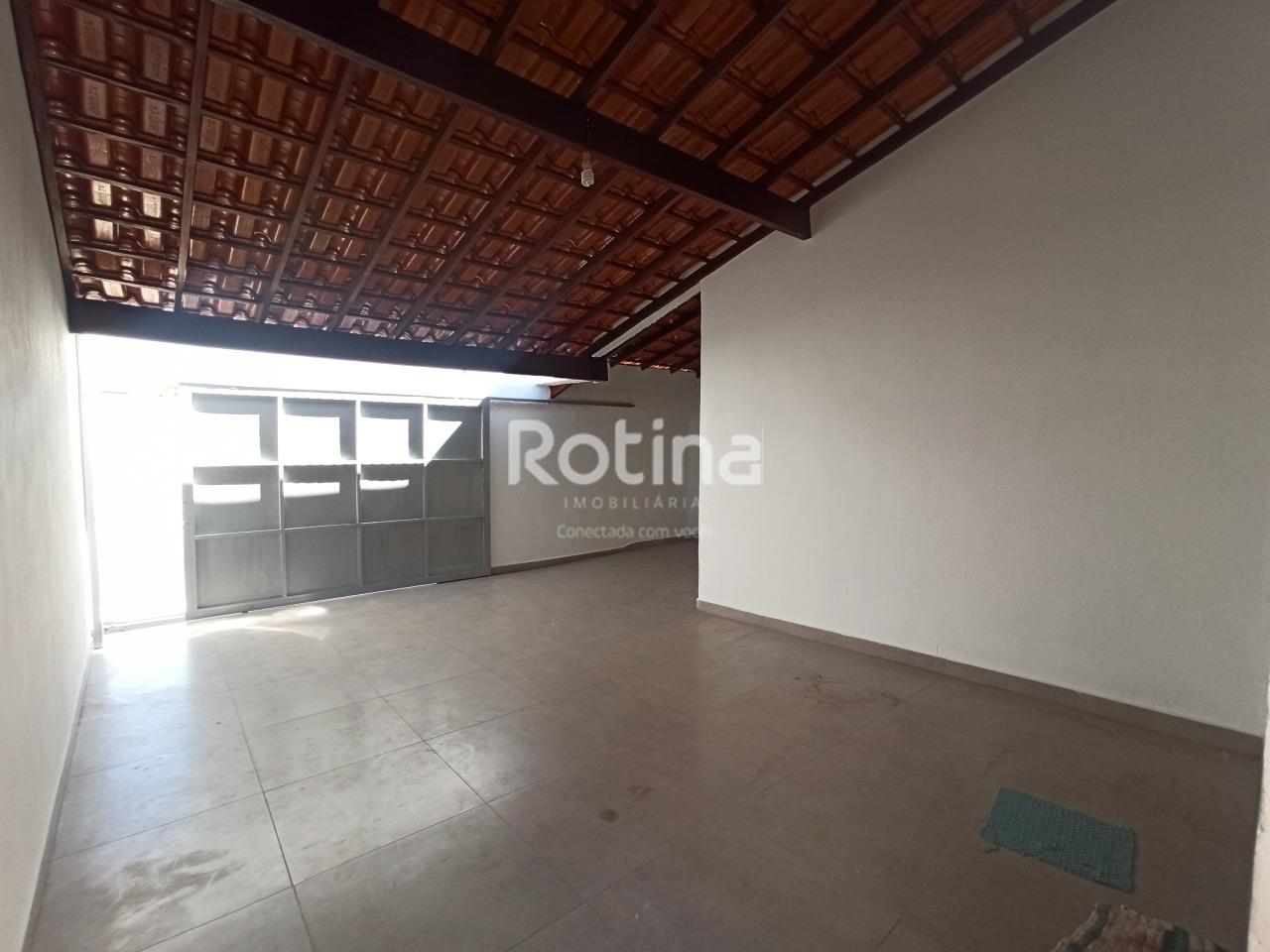 Casa para alugar, 3 quartos em Uberlândia no bairro Jardim Patrícia no valor de R$ 2.000,00 - Rotina Imobiliária: 