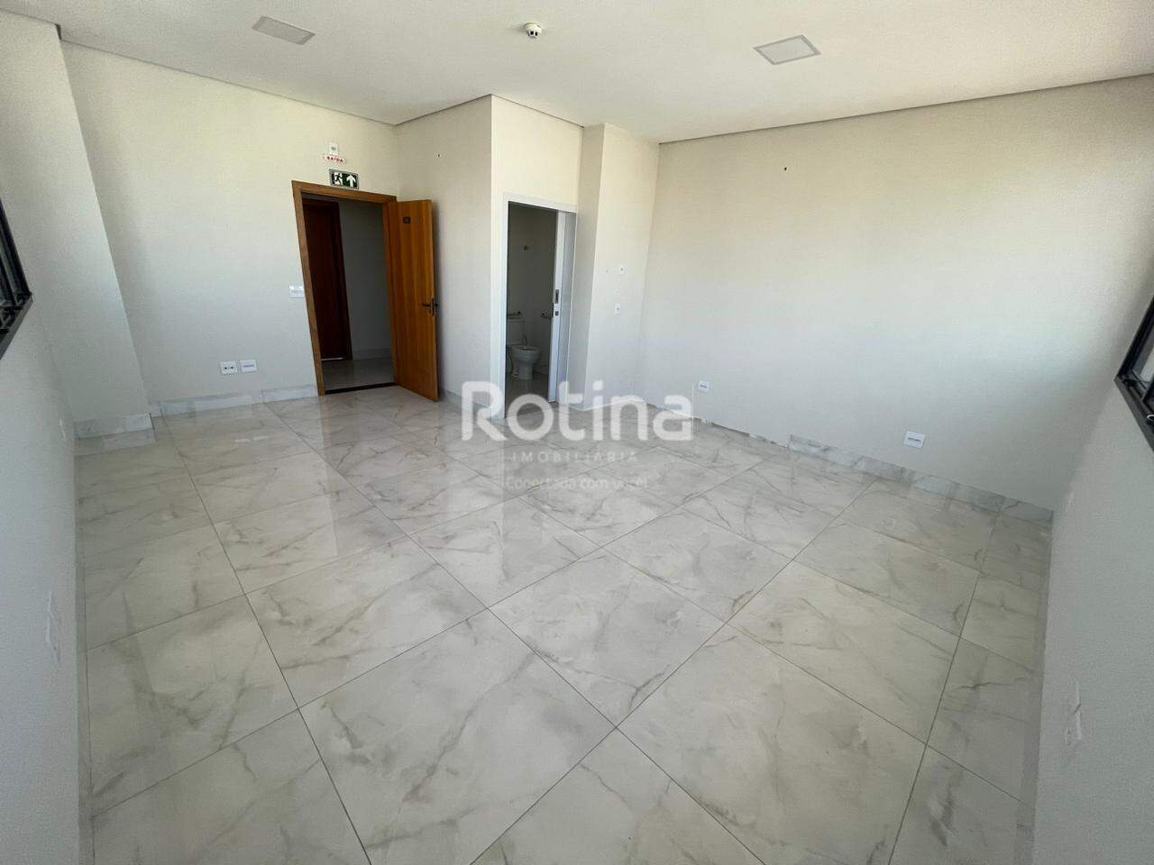 Sala para alugar, em Uberlândia no bairro Nossa Senhora Aparecida no valor de R$ 1.900,00 - Rotina Imobiliária: 