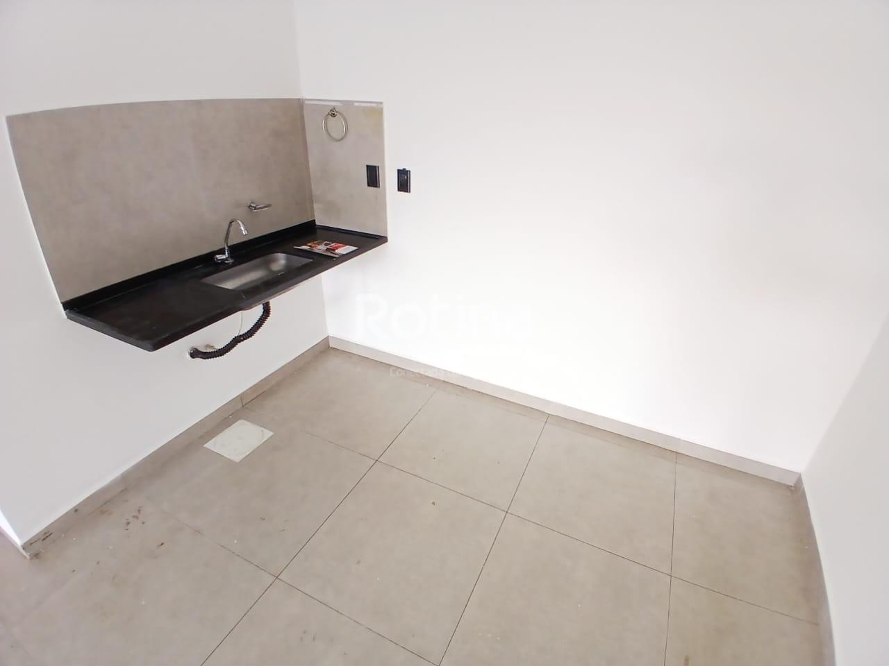 Loja para alugar, em Uberlândia no bairro Laranjeiras no valor de R$ 2.000,00 - Rotina Imobiliária: 