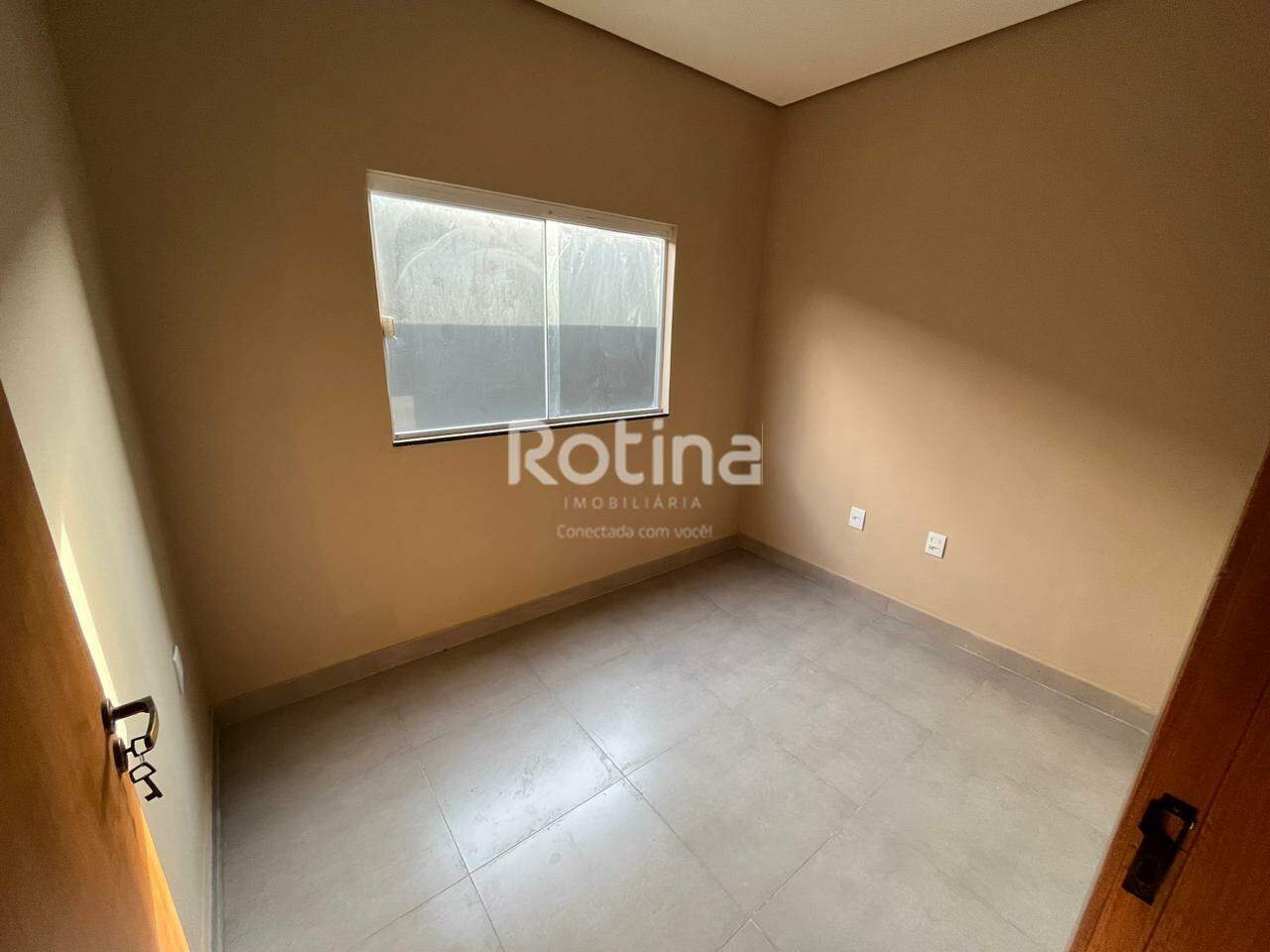 Casa para alugar, 2 quartos em Uberlândia no bairro Jardim Europa no valor de R$ 1.600,00 - Rotina Imobiliária: 