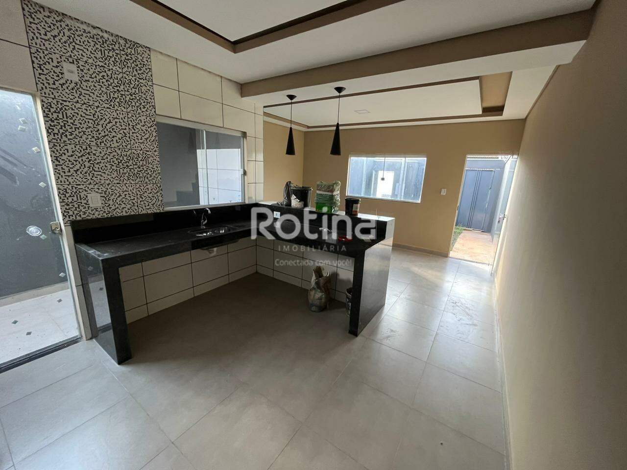 Casa para alugar, 2 quartos em Uberlândia no bairro Jardim Europa no valor de R$ 1.600,00 - Rotina Imobiliária: 