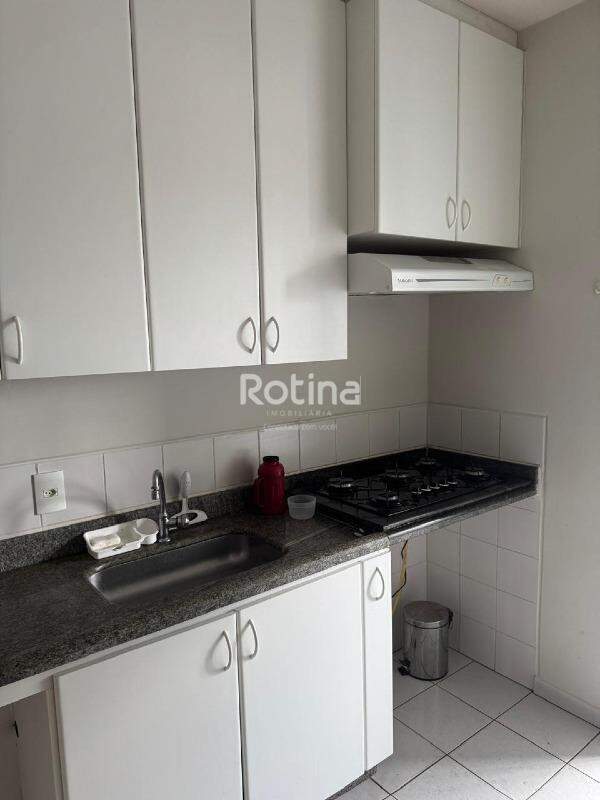 Apartamento para alugar, 2 quartos em Uberlândia no bairro Tabajaras no valor de R$ 2.100,00 - Rotina Imobiliária: 