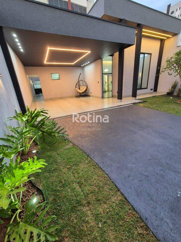 Casa à venda, 3 quartos em Uberlândia no bairro Granada no valor de R$ 980.000,00 - Rotina Imobiliária: 