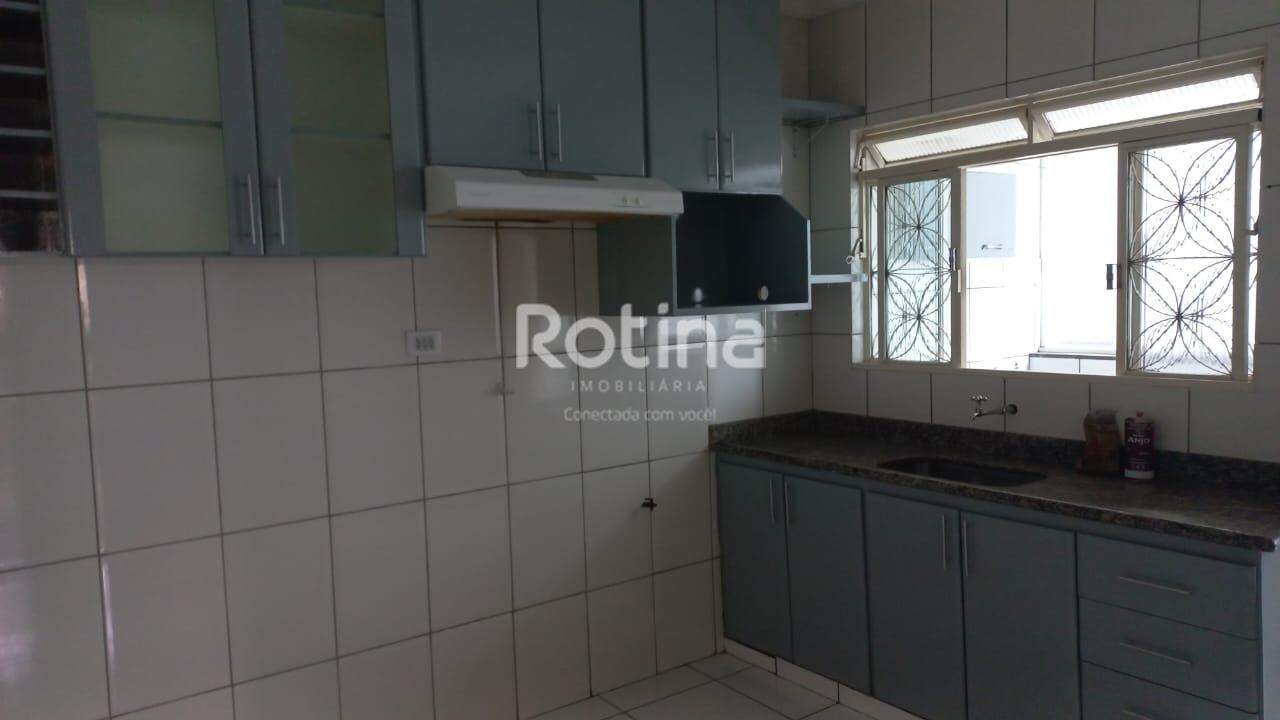 Apartamento para alugar, 2 quartos em Uberlândia no bairro Brasil no valor de R$ 1.400,00 - Rotina Imobiliária: 