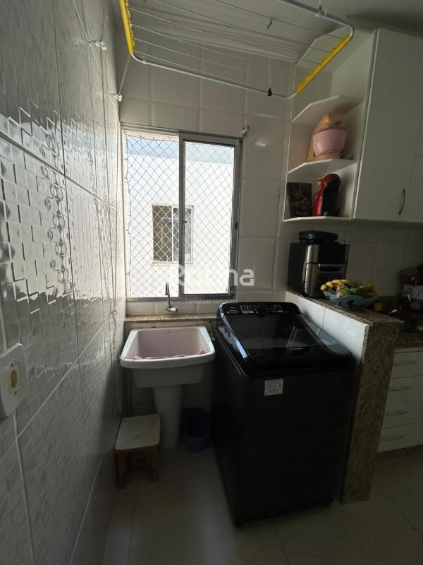 Apartamento à venda, 2 quartos em Uberlândia no bairro Chacaras Tubalina e Quartel no valor de R$ 220.000,00 - Rotina Imobiliária: 