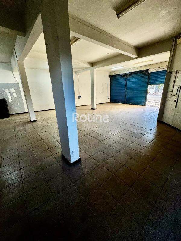 Loja para alugar, em Uberlândia no bairro Bom Jesus no valor de R$ 2.500,00 - Rotina Imobiliária: 