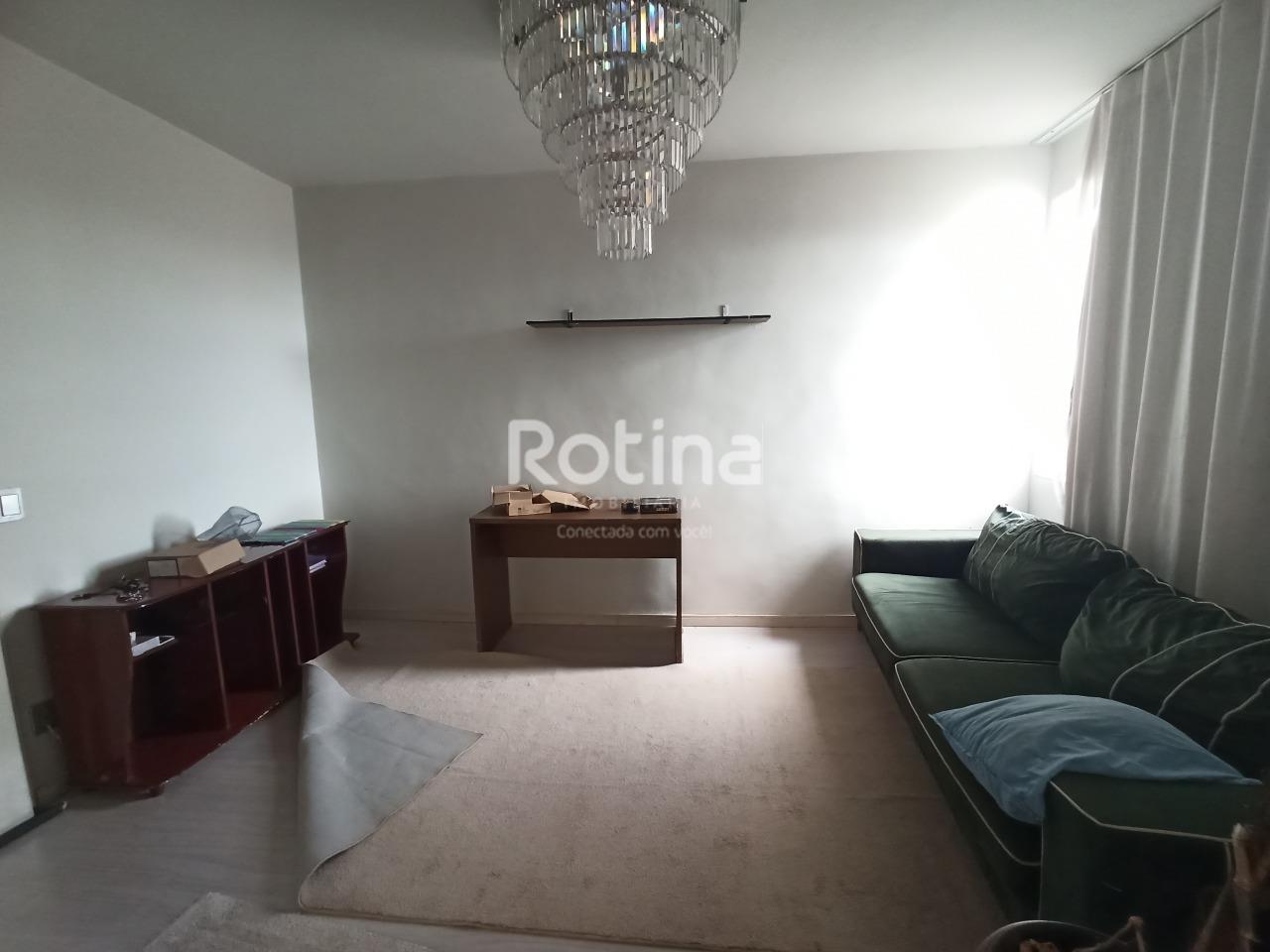 Apartamento para alugar, 3 quartos em Uberlândia no bairro Tabajaras no valor de R$ 2.000,00 - Rotina Imobiliária: 