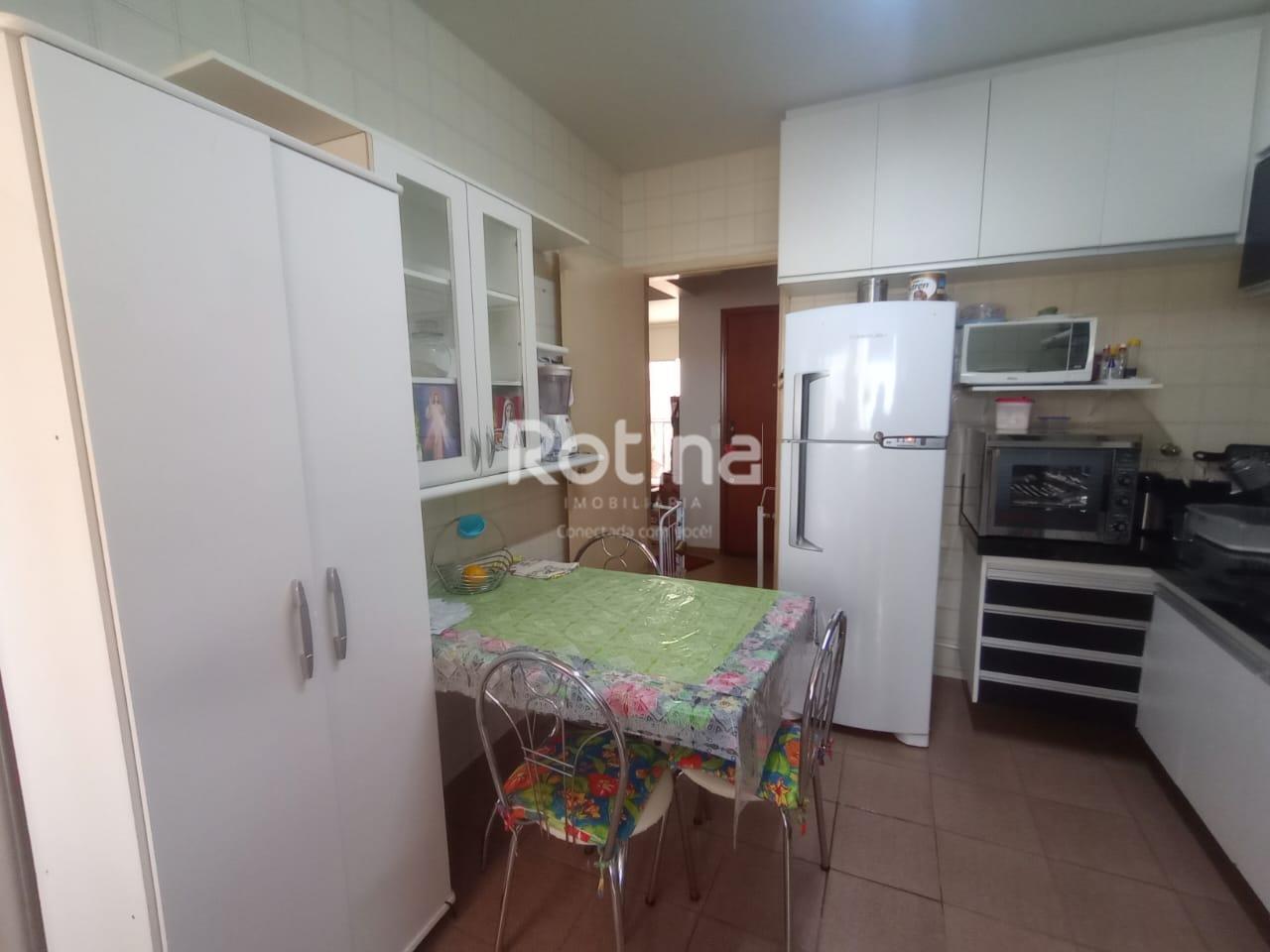 Apartamento para alugar, 3 quartos em Uberlândia no bairro Centro no valor de R$ 1.800,00 - Rotina Imobiliária: 