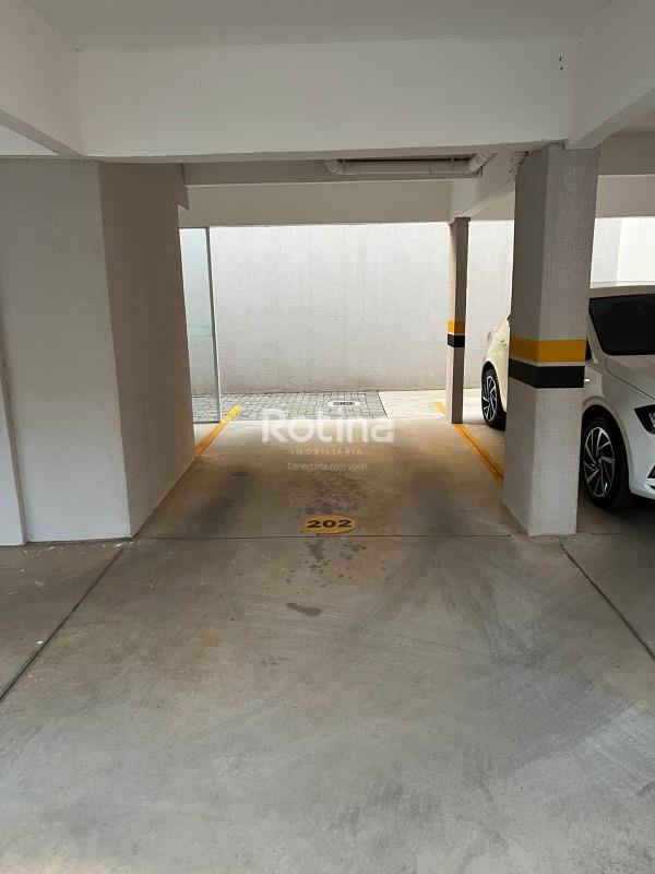 Apartamento para alugar, 2 quartos em Uberlândia no bairro Santa Mônica no valor de R$ 3.500,00 - Rotina Imobiliária: 