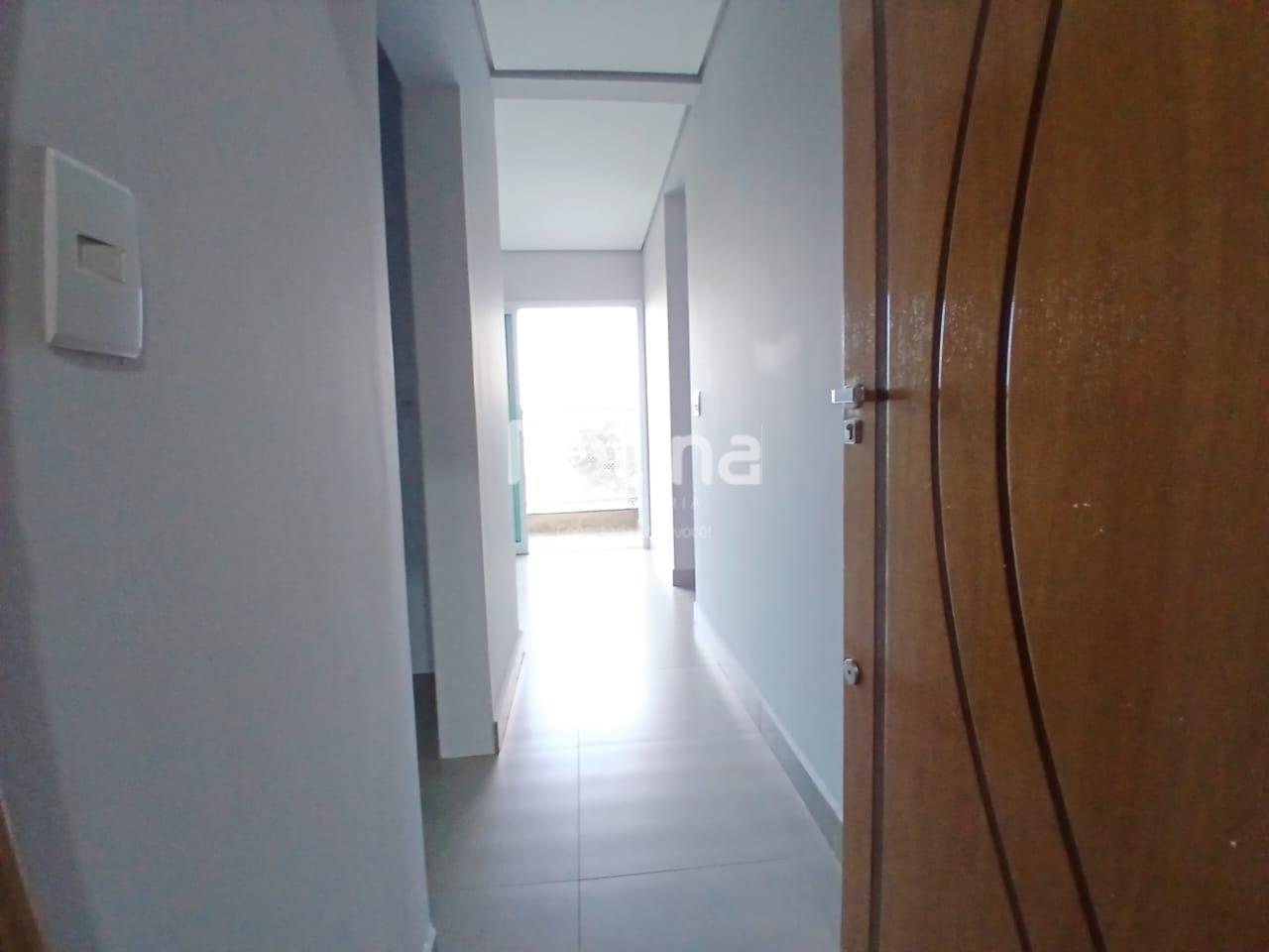 Apartamento para alugar, 2 quartos em Uberlândia no bairro Martins no valor de R$ 2.400,00 - Rotina Imobiliária: 