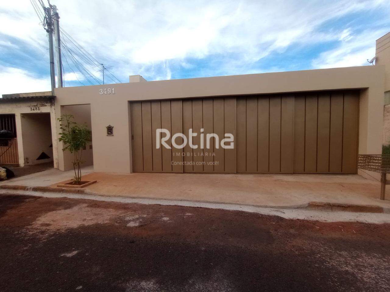 Casa para alugar, 2 quartos em Uberlândia no bairro Custódio Pereira no valor de R$ 1.600,00 - Rotina Imobiliária: 