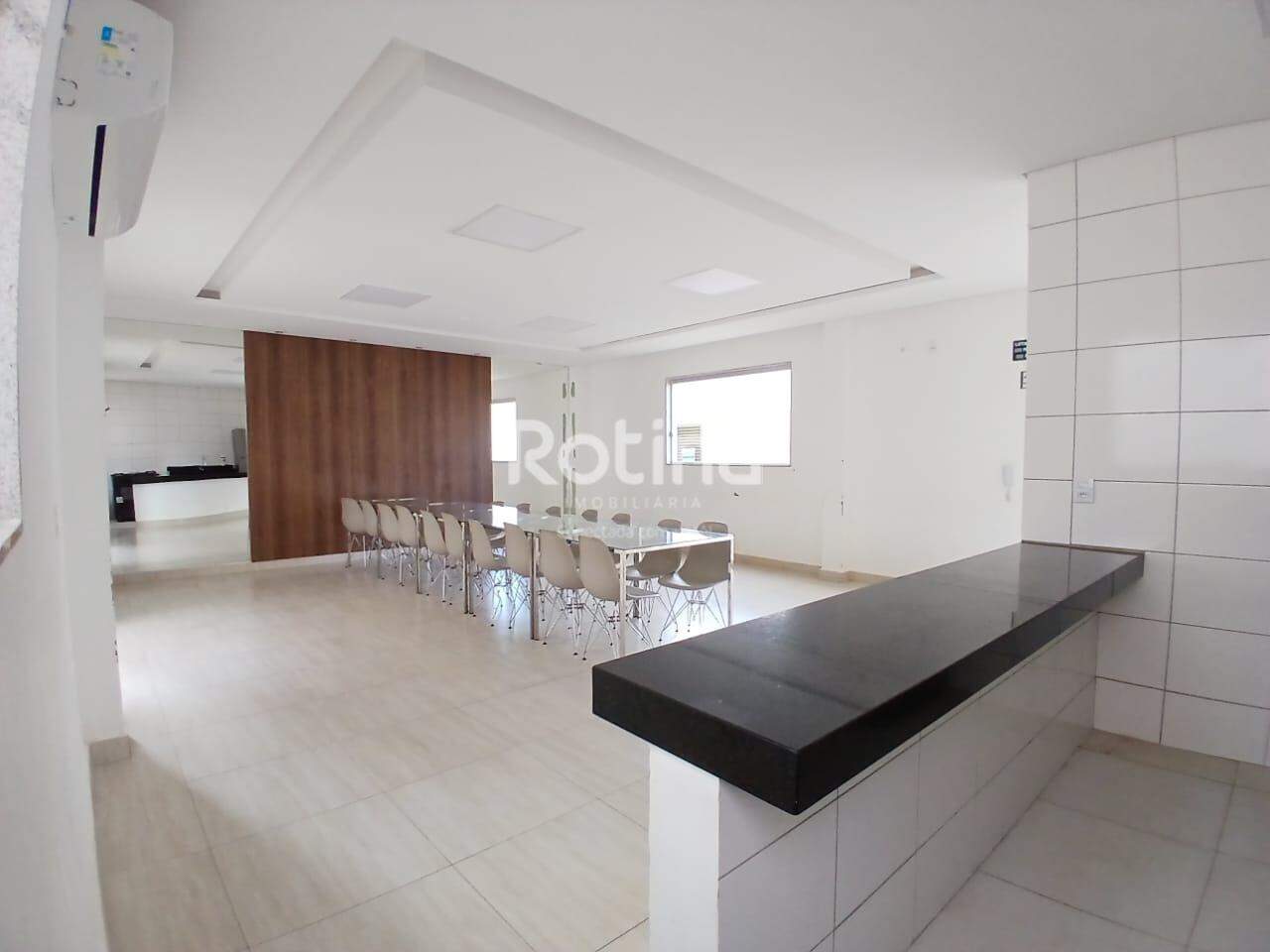 Apartamento para alugar, 2 quartos em Uberlândia no bairro Grand Ville no valor de R$ 1.100,00 - Rotina Imobiliária: 