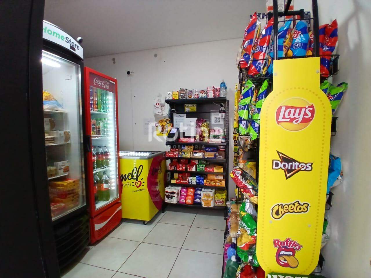 Apartamento para alugar, 2 quartos em Uberlândia no bairro Grand Ville no valor de R$ 1.100,00 - Rotina Imobiliária: 