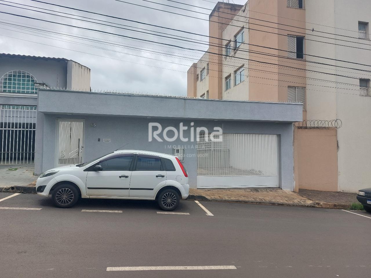 Casa Comercial para alugar, em Uberlândia no bairro Tabajaras no valor de R$ 6.500,00 - Rotina Imobiliária: 