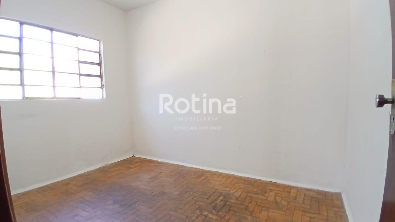 Casa para alugar, 2 quartos em Uberlândia no bairro Brasil no valor de R$ 1.200,00 - Rotina Imobiliária: 