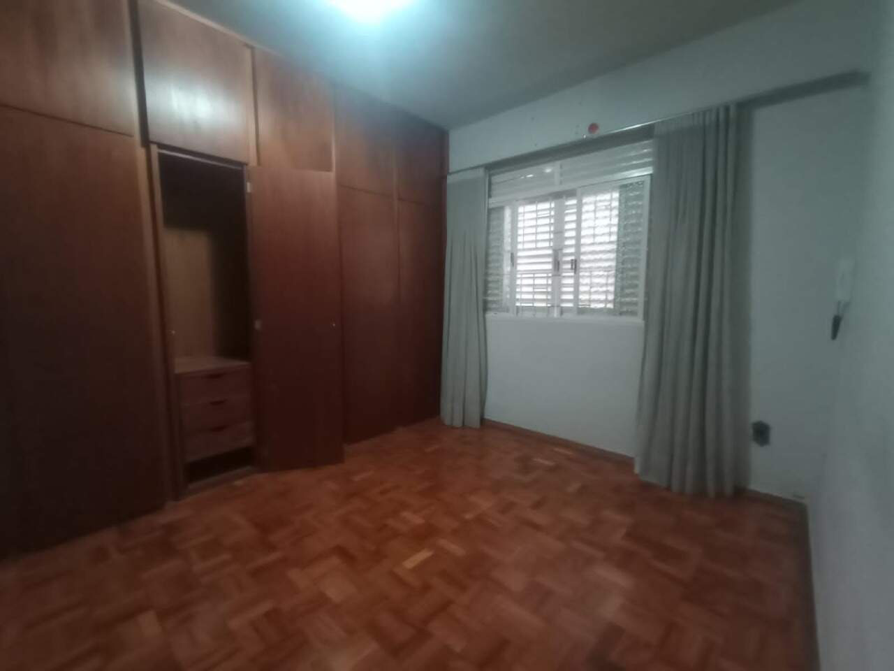 Casa à venda, 3 quartos em Uberlândia no bairro Bom Jesus no valor de R$ 600.000,00 - Rotina Imobiliária: 