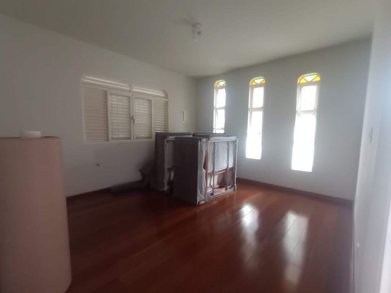 Casa à venda, 3 quartos em Uberlândia no bairro Bom Jesus no valor de R$ 600.000,00 - Rotina Imobiliária: 