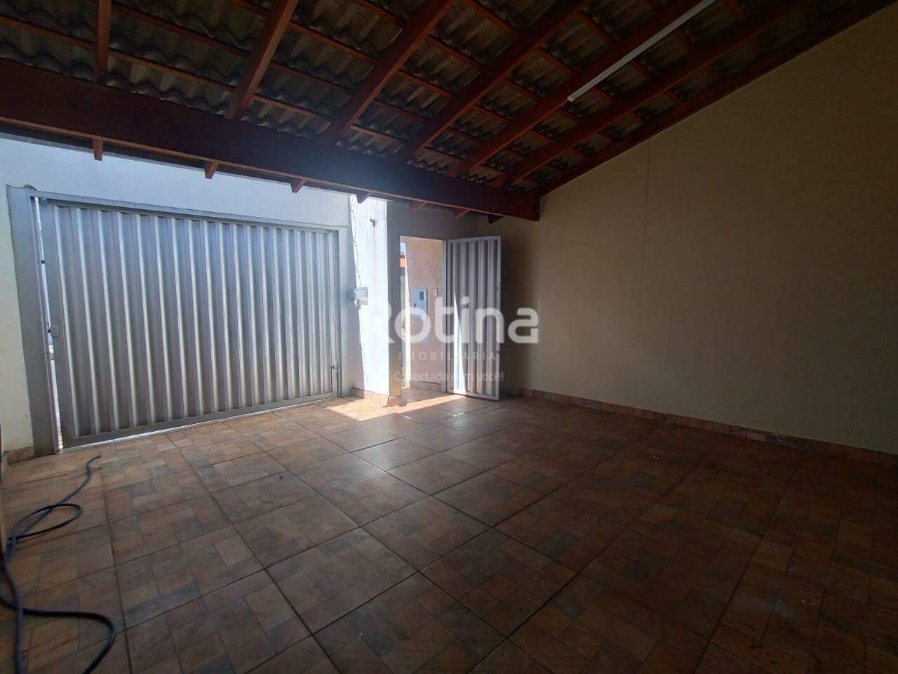 Casa para alugar, 2 quartos em Uberlândia no bairro Jardim Europa no valor de R$ 2.400,00 - Rotina Imobiliária: 
