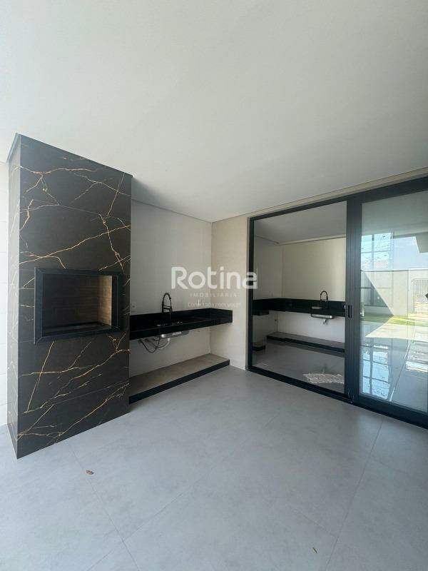 Casa à venda, 3 quartos em Uberlândia no bairro Pampulha no valor de R$ 970.000,00 - Rotina Imobiliária: 