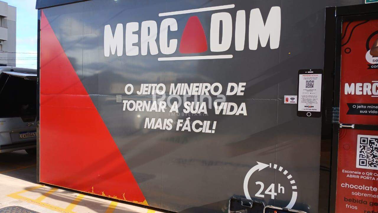 Apartamento para alugar, 2 quartos em Uberlândia no bairro Novo Mundo no valor de R$ 1.200,00 - Rotina Imobiliária: 